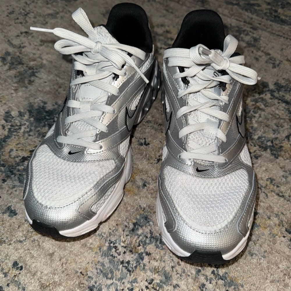 Nike Women’s Silver and White Athletic Sneakers